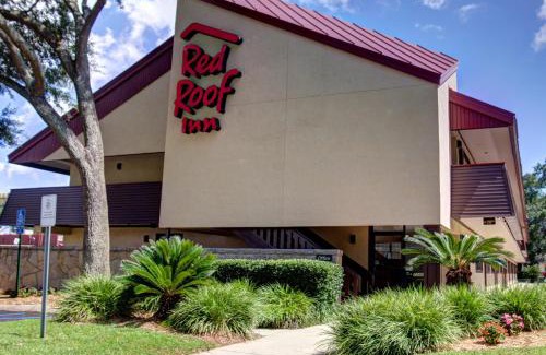 Ferry Pass Hotel | Red Roof Inn Pensacola - I-10 at Davis Highway