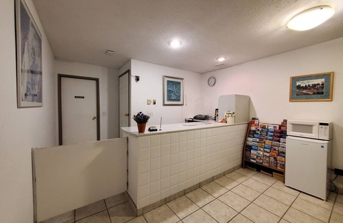 Hope Hotel | Red Roof Motor Inn