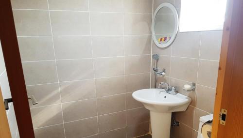 Gujwa House | Red Windmill Pension