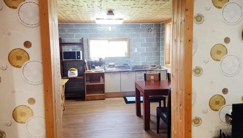 Gujwa House | Red Windmill Pension