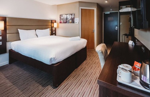 Clayhall Hotel | Redbridge Lodge