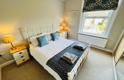 Freshwater House | RedButt House, Freshwater, 3 Bedrooms, WiFi, Garden