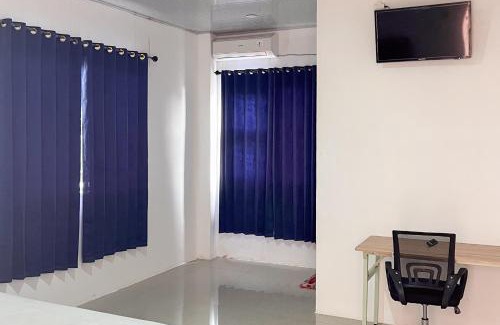 Banjarmasin Hotel | RedDoorz at Ideal Home Banjarmasin