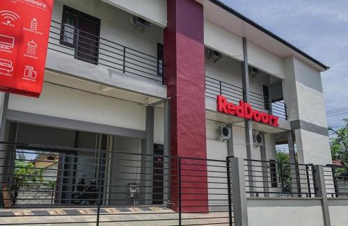 Banda Aceh House | RedDoorz Syariah near Universitas Syiah Kuala Aceh