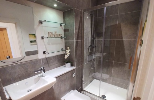 Redhill Apartment | Redhill Central Apartment B