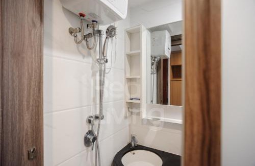 Bumi Serpong Damai Apartment | RedLiving Apartemen Sky House BSD - Lovely Space Tower Leonie