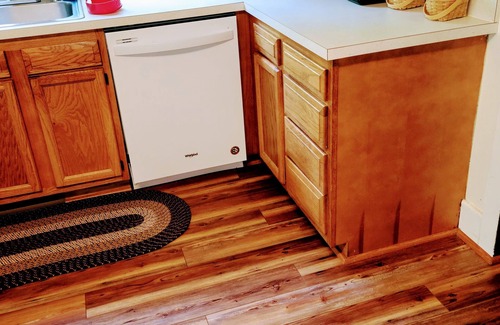 Lead Mines Cabin | REDUCED TO 125/NIGHT HOLIDAYS , ROMANTIC LOG CABIN, NEAR NEW RIVER TRAIL PARK