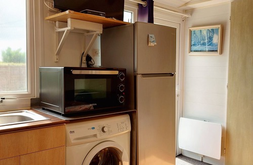 Saint-Pierre-d'Oleron House | REDUCTIONS : TO RENT MOBILE HOME IN LA COTINIERE