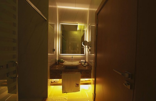 Qurish Street Hotel | Redwaves Hotel