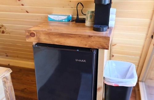 Scio Cabin | Redwood/Rustic Lakeview Cabin- 2 Person A-Frame