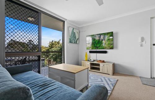 Bellara Apartment | REEL 'EM INN!