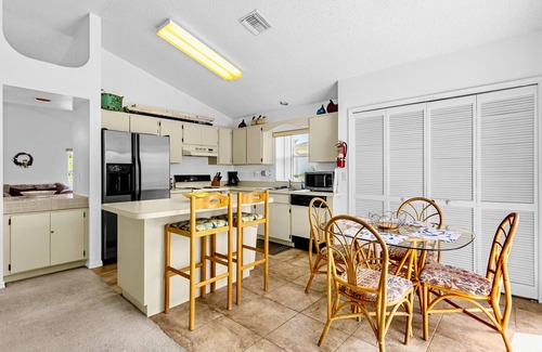 Lindfields Villa | Ref 34. Stunning villa with pool. Lindfields Near Disney