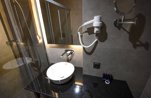 Altınordu Hotel | Ref Inn Hotel