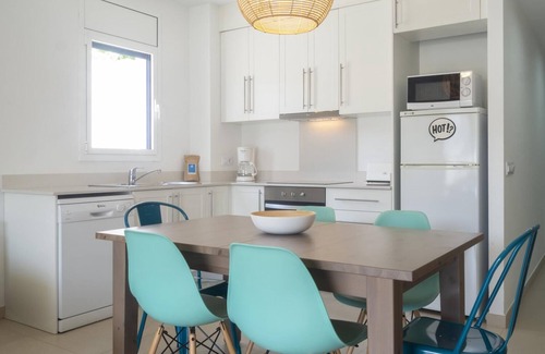 L'Escala Apartment | Ref. RIELLS MAR : pool and parking at only 100m of Riells beach.