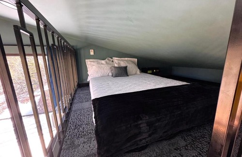 Lead House | Reflection Ridge