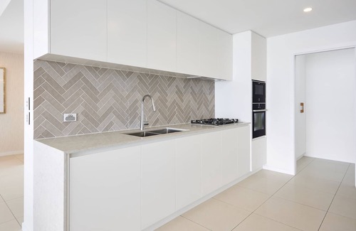 Tweed Heads Apartment | Reflections 1903- Oceanfront Luxury-Relax in this fully renovated Sub Penthouse.