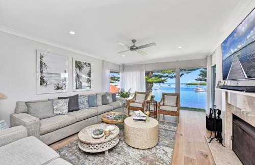 Soldiers Point House | Reflections at Sunset Beach