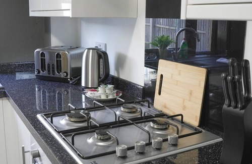 Alloa House | Refreshing Modern House in Sauchie