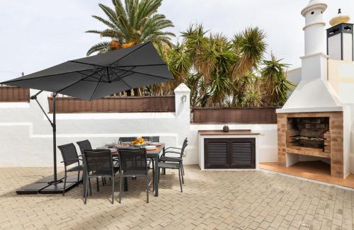 Uga Villa | Refugio del Volcán by Tropical Host