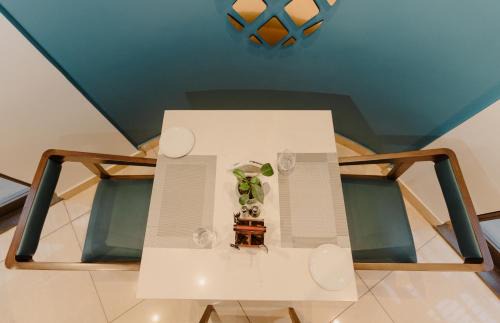 D Costa Layout Hotel | Regal Business Suites