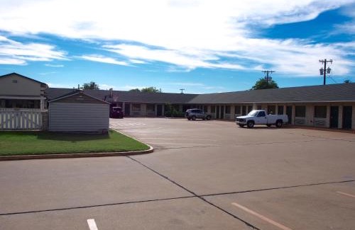 Gatesville Hotel | Regency Inn