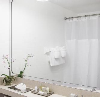 Flagami Hotel | Regency Miami Airport by Sonesta