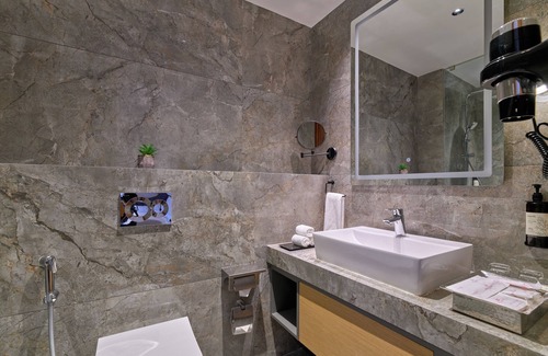 Surat Hotel | Regenta - The World Surat