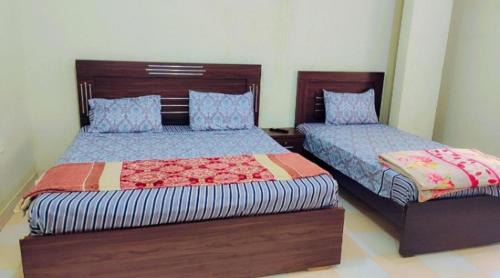 Gulshan-E-Jamal House | Rehmat Guest House