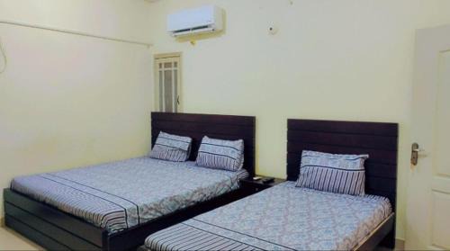 Gulshan-E-Jamal House | Rehmat Guest House
