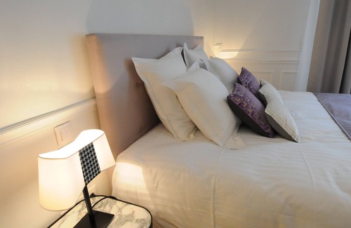 Grenelle Bed & Breakfast | Relais 12bis B&B