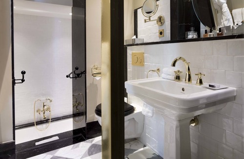 Quartier de la Monnaie Hotel | Relais Christine