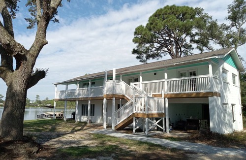 Warrington Apartment | Relax and Enjoy Bayou Grande