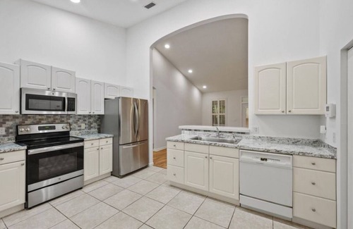 Hobe Sound House | Relax and forget your worries in this serene space. 3 bedrooms/2 bath/sleeps 6.