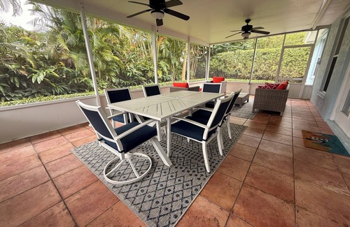 Hobe Sound House | Relax and forget your worries in this serene space. 3 bedrooms/2 bath/sleeps 6.