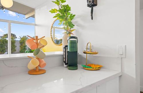 Loma Alta Villa | Relax and Play 10mins to Beach,Game Room, Hot Tub!