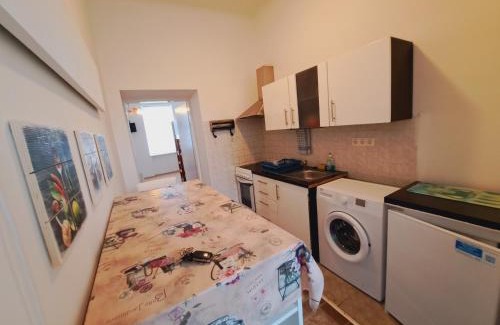 Favoriten Apartment | Relax Appartement 10 minutes to downtown