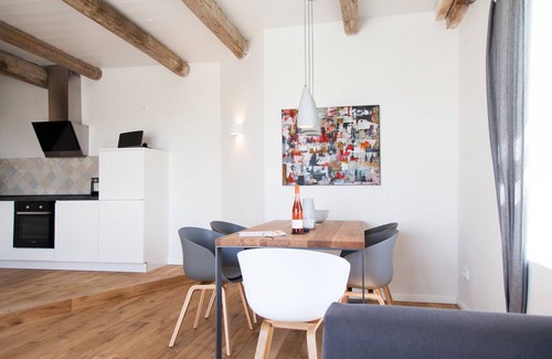 Dornum Apartment | "Relax at Gulfhof Polder72. Historic vacation apartment by the sea!"