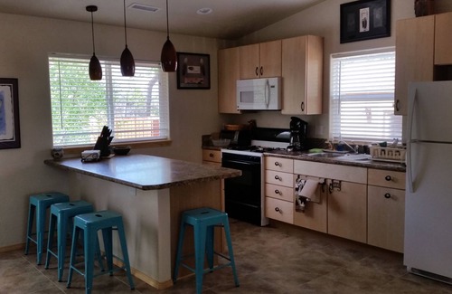 Cortez Cottage | Relax, Expand and Be at Peace!