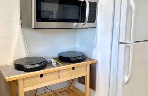 Sunset Apartment | RELAX & GET AWAY. CLOSE TO BEACHES AND AIRPORT