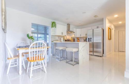 Pompano Beach House | Relax House Beach Nearby Pool Table