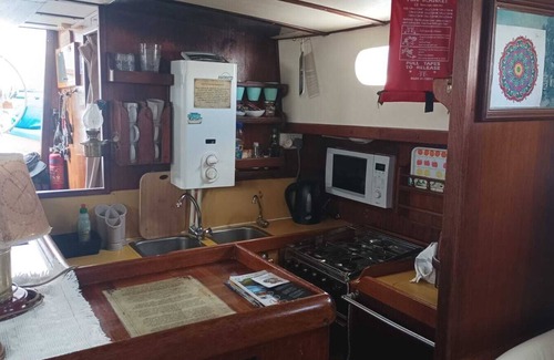 Puerto Calero Boat Rental | Relax in Lanzarote's Puerto Calero Marina