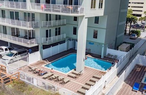 Long Beach Condo | Relax in Rare Low-Density Luxury – Marisol 3BR Beachfront Condo