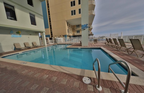 Long Beach Condo | Relax in Rare Low-Density Luxury – Marisol 3BR Beachfront Condo