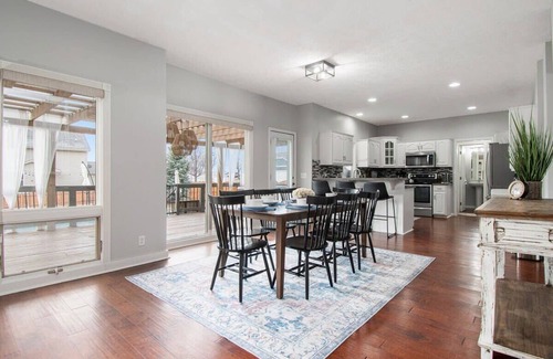 Jefferson House | Relax in Style! 5BR Home, Hot Tub & Games!