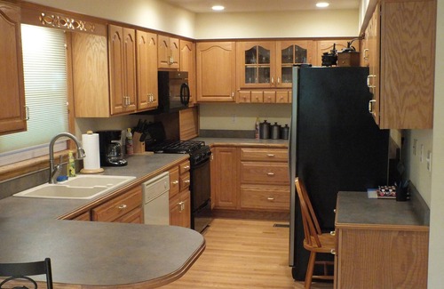 Peebles House | Relax in this Secluded 3-Level Home! Luxury & Tranquility on 8 Acres!