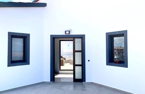 Tindaya House | Relax in Tranquil Tindaya with Heated Pool and Great Views