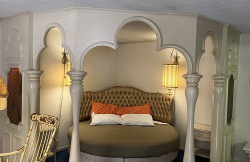 Altoona Hotel | Relax Inn Altoona