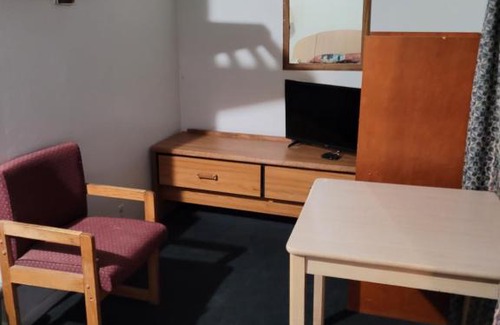 Ranger Hotel | Relax Inn Ranger
