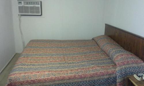 Ranger Hotel | Relax Inn Ranger