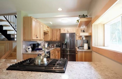 Pillager House | Relax Lakeside at Lower Sylvan Oasis, 2 Bed & 3 Bath